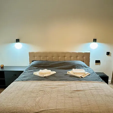Apartment Studio1 *